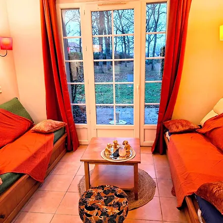 Duplex Pour 2-4 Personnes A - Piscine - Terrasse - Parking - Campagne - Lot-et-garonne *