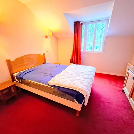 Duplex Pour 2-4 Personnes à - Piscine - Terrasse - Parking - Campagne - Lot-et-garonne Monflanquin